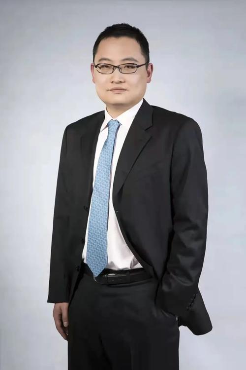 公募出海！兴证全球基金新加坡子公司获批，拟任董事长谢治宇